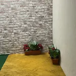 Friends Corner 아파트